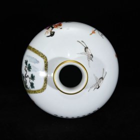 清乾隆珐琅彩人物故事纹梅瓶36.5×25厘米