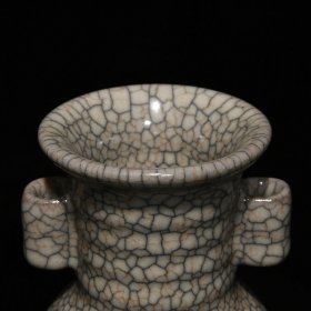 宋哥窑贯耳瓶16.8x9厘米