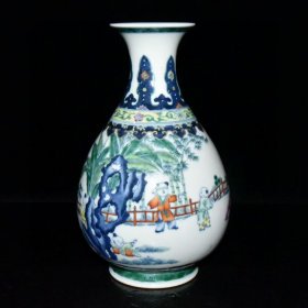 明乾隆斗彩婴戏图玉壶春瓶25x15厘米