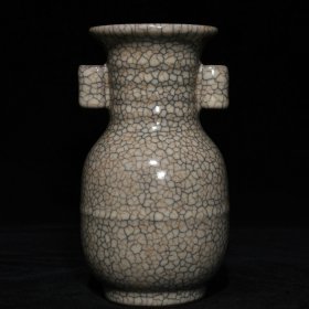 宋哥窑贯耳瓶16.8x9厘米