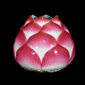清乾隆珐琅彩莲花纹水盂10×11厘米
