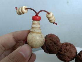 乡下收的清代一串 核 雕手串