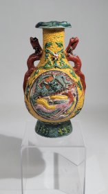 清代晚期龙凤纹花瓶