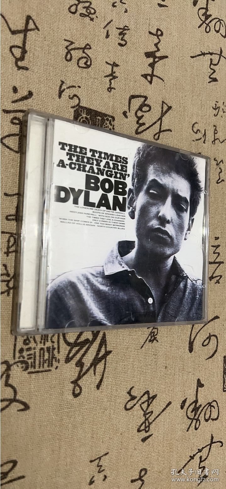 THE TIMES THEY ARE A-CHANGIN BOB DYLAN 音乐CD 。
