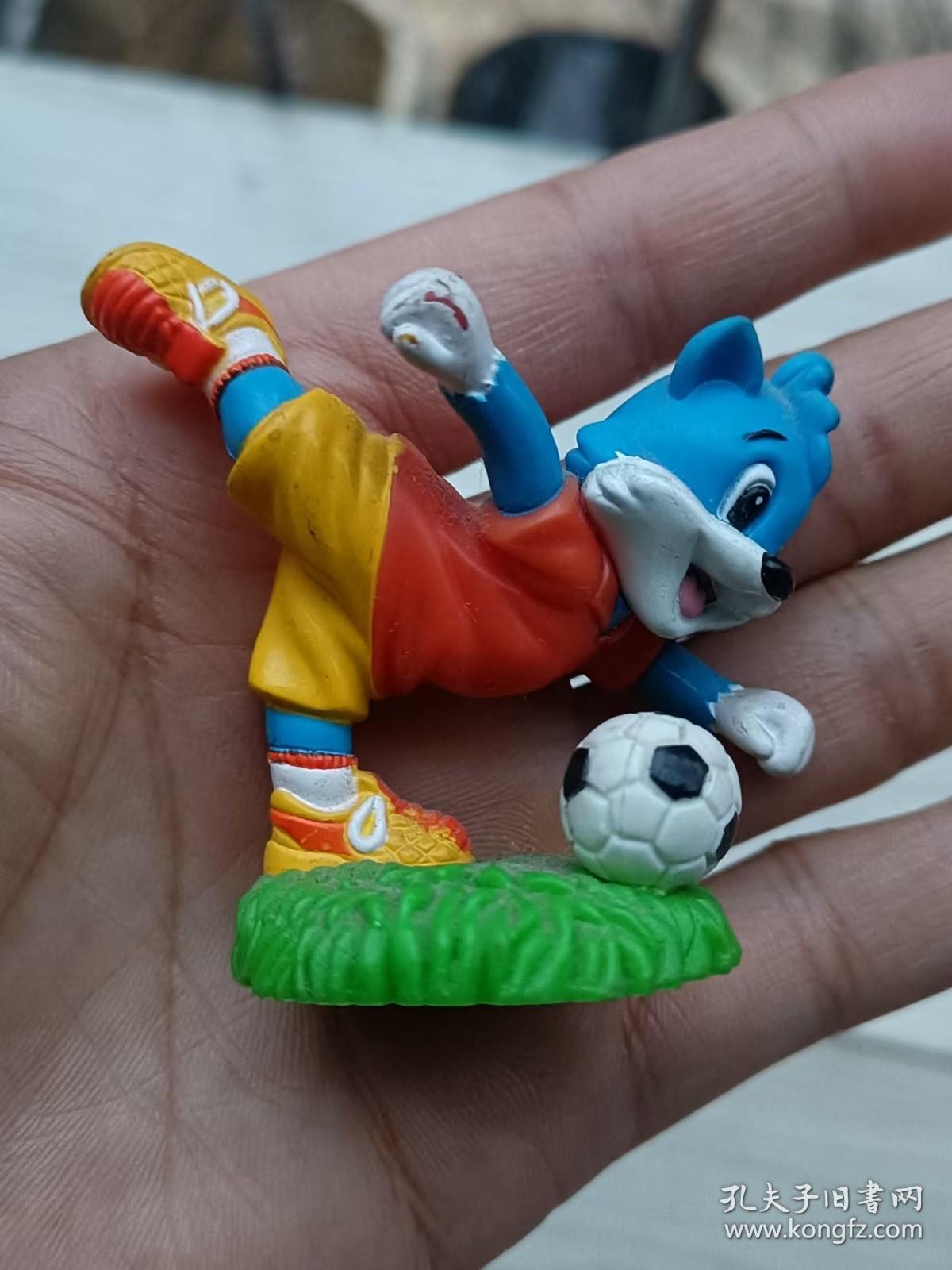 正版蓝猫足球队塑料摆件手办玩具1个 汕头三辰