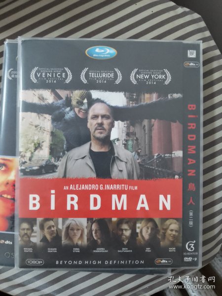 鸟人 Birdman or (The Unexpected Virtue of Ignorance) (2014) 导演: 亚利桑德罗·冈萨雷斯·伊纳里多 主演: 迈克尔·基顿 / 爱德华·诺顿 / 艾玛·斯通 总价50起售 (请看店铺公告）1