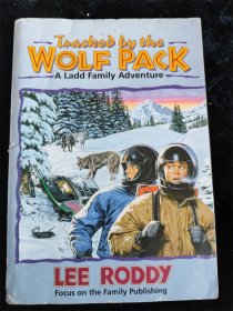 （英文原版）Tracked by the Wolf Pack（32开）