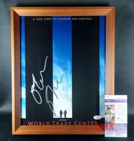 “两届奥斯卡最佳导演” 奥利弗·斯通 签名影片《世贸中心》14寸大尺幅海报照（附框） ，由三大签名鉴定公司之一JSA鉴定