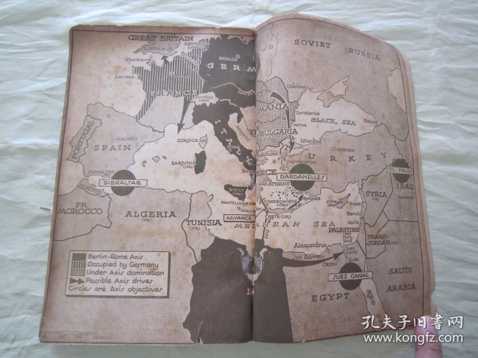 稀见民国初版一印“战争纪实文学”《歐戦寔録》（第一辑 插图版），申报馆 编辑，大32平装一册。“美商申报馆” 民国三十（1941）一月，初版一印刊行。内附大量“二战期间欧洲战场”珍贵史料照片插图及军事史料文献，图文并茂，版本罕见，品如图。