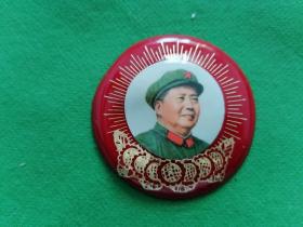 毛主席军装照【向右看塑料像章】--少见