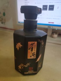 酒瓶  董酒