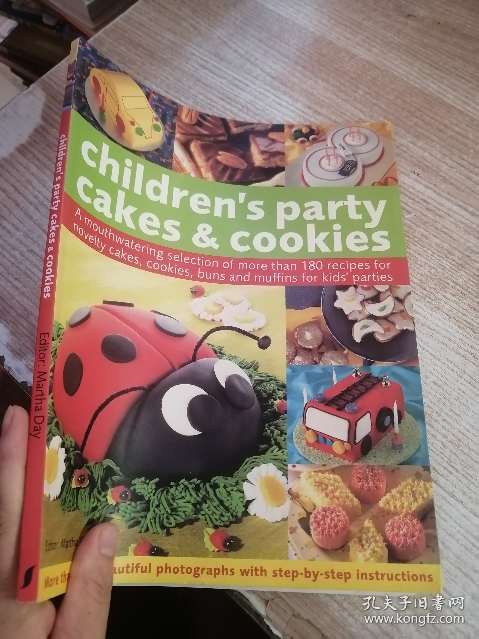 CHILDREN S PARTY CAKES COOKIES