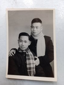 1951年   照片2人 合照