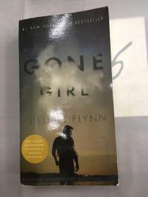 Gone Girl (Mass Market Movie Tie-In Edition)  A 