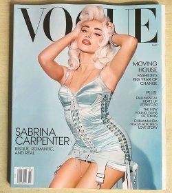 美国版 vogue 2025年3月 英文女性时尚潮流服饰美容英文杂志