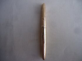 白翎钢笔（全新未使用）；