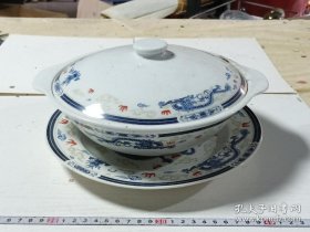 景德镇龙纹陶瓷汤盆及盘子