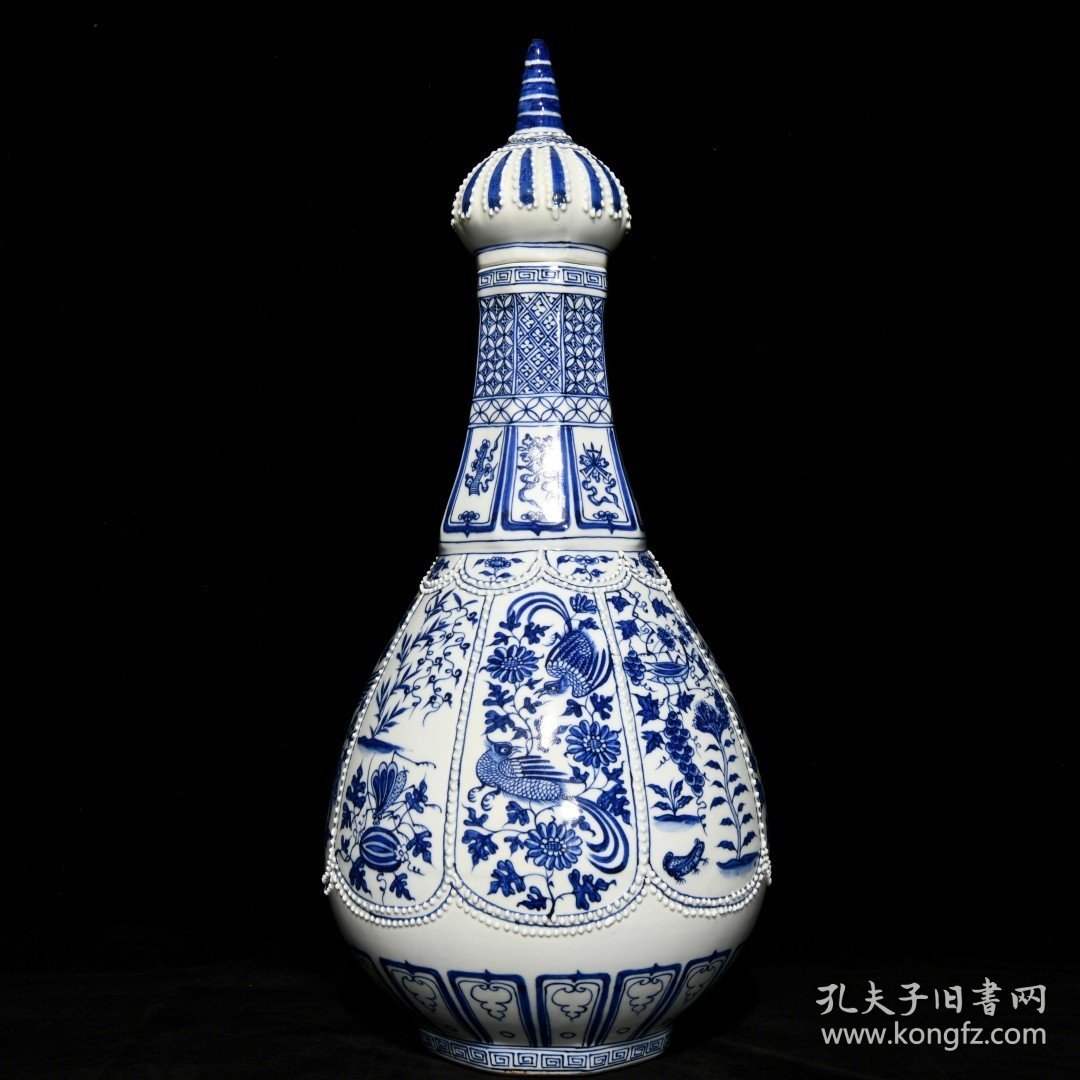 点击查看原图 元青花花鸟纹宝塔瓶