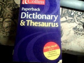 Collins Paperback Dictionary & Thesaurus柯林斯英语同义词词典