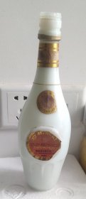 90年代末国际金奖《珍珠液》酒瓶（无盖）