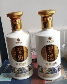 金质《习酒》酒瓶（一对）