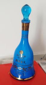 茅台集团蓝色经典《锦绣东方》---------------水晶玻璃酒瓶2斤