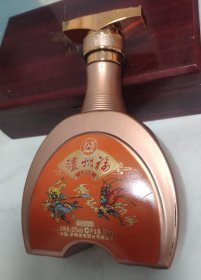 泸州老窖系列《泸州福*大闹天宫》-------酒瓶