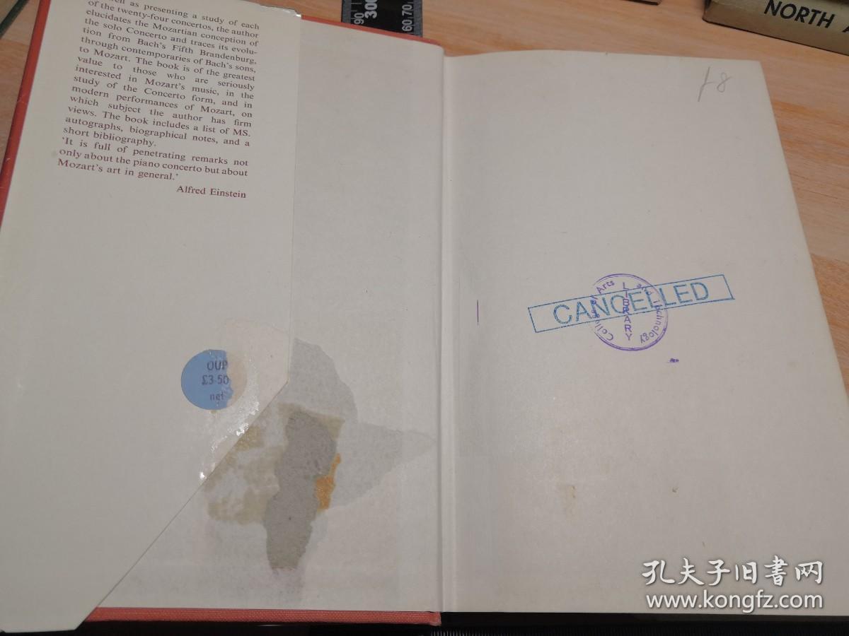 A COMPANION TO MOZART'S PIANO CONCERTOS  《莫扎特钢琴协奏曲的伴奏》  精装带书衣
