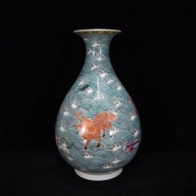 清乾隆粉彩海水纹海怪纹玉壶春瓶32×21厘米，￥3000