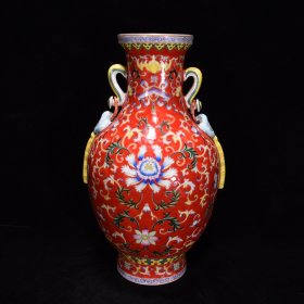 清乾隆粉彩缠枝连纹如意双耳瓶35×22，价格1350