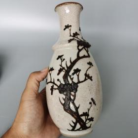 清代瓷梅瓶