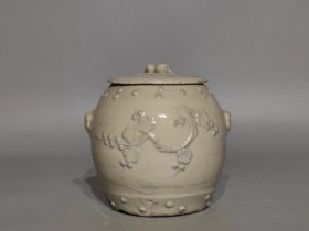 清代德化窑茶叶罐