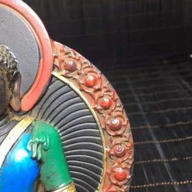 古法琉璃摆件宝贝尺寸:长:12cm
宽:7cm
高约:17.3cm
重:1365克