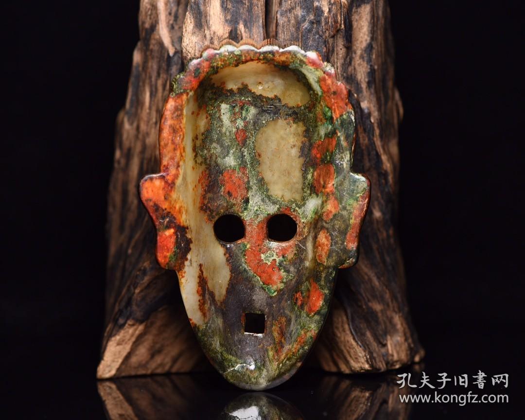 和田玉面谱
规格:   12×7.7×2.7厘米   重   201克。