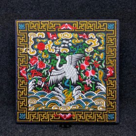 宫廷御用刺绣收藏盒内珍藏珍珠朝珠 朝珠尺寸:直径20毫米 刺绣盒尺寸:长宽高25/25/7厘米