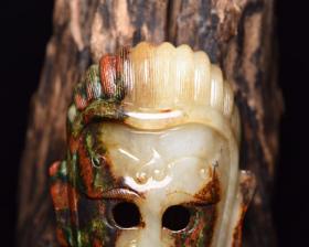 和田玉面谱
规格:   12×7.7×2.7厘米   重   201克。