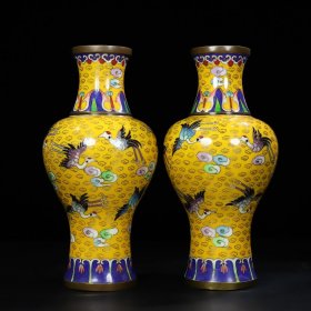 早期收藏铜胎掐丝珐琅仙鹤花瓶摆件一对，花瓶肚腹宽14厘米高30厘米，总重4050克