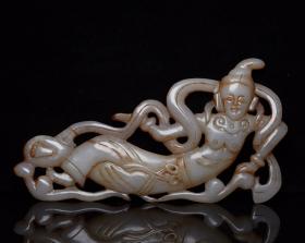 和田玉飞天
规格: 15×7.8×1.1厘米   重 130克