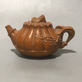 旧藏：黄杨木雕刻小酒壶摆件 规格：4.5cmx7.5cm