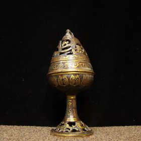 铜——铭文错金博山炉
直径11cm高25cm
重2.1斤