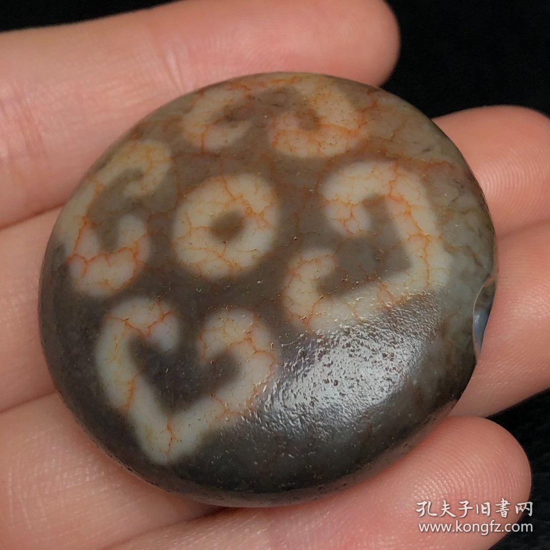 血丝天眼佛牌 尺寸：37*14毫米 重量30.5克