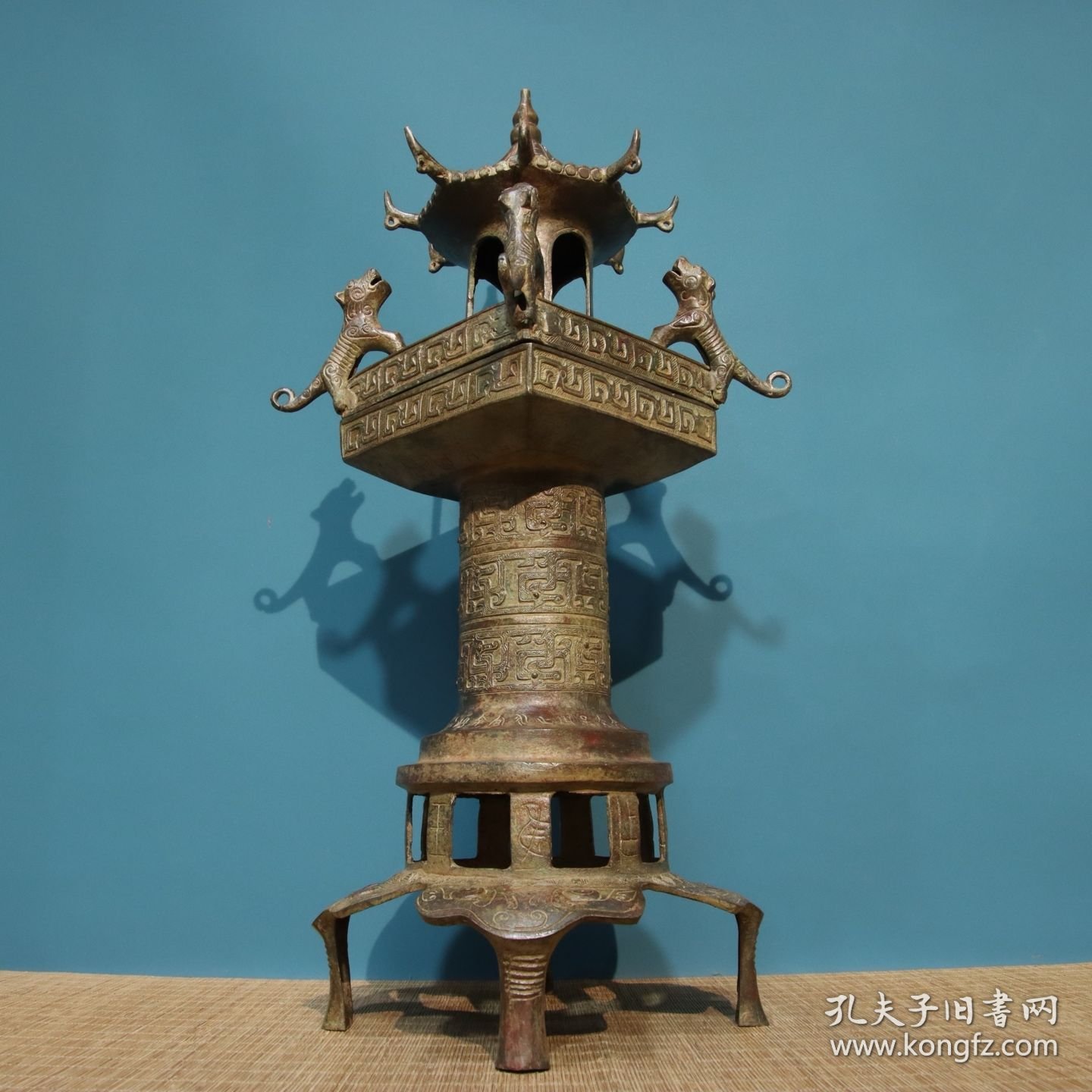 铜——塔炉（铭文） 直径21.5cm高53cm 重8.7斤