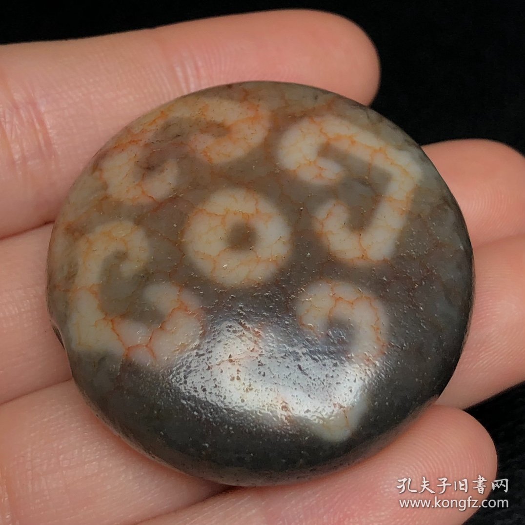 血丝天眼佛牌 尺寸：37*14毫米 重量30.5克