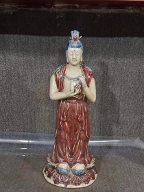 青花釉里红佛像
口径23cm
高度61cm