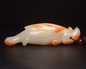 和田玉鱼佩  规格:11×3.2×1.9厘米 重 103克