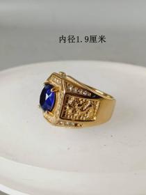 收藏的天然蓝宝石镶碎钻雕龙K金戒指 ··