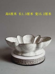 乡下收的宋代传世哥窑冰裂白瓷瓷笔洗 ··