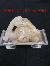 乡下收的清代手把和田玉兽 · ·