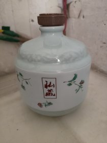 酒瓶：私藏