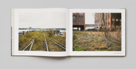 Joel Sternfeld: Walking the High Line: Revised Edition 乔尔·斯坦菲尔德 : 漫步高线 修订版 摄影集